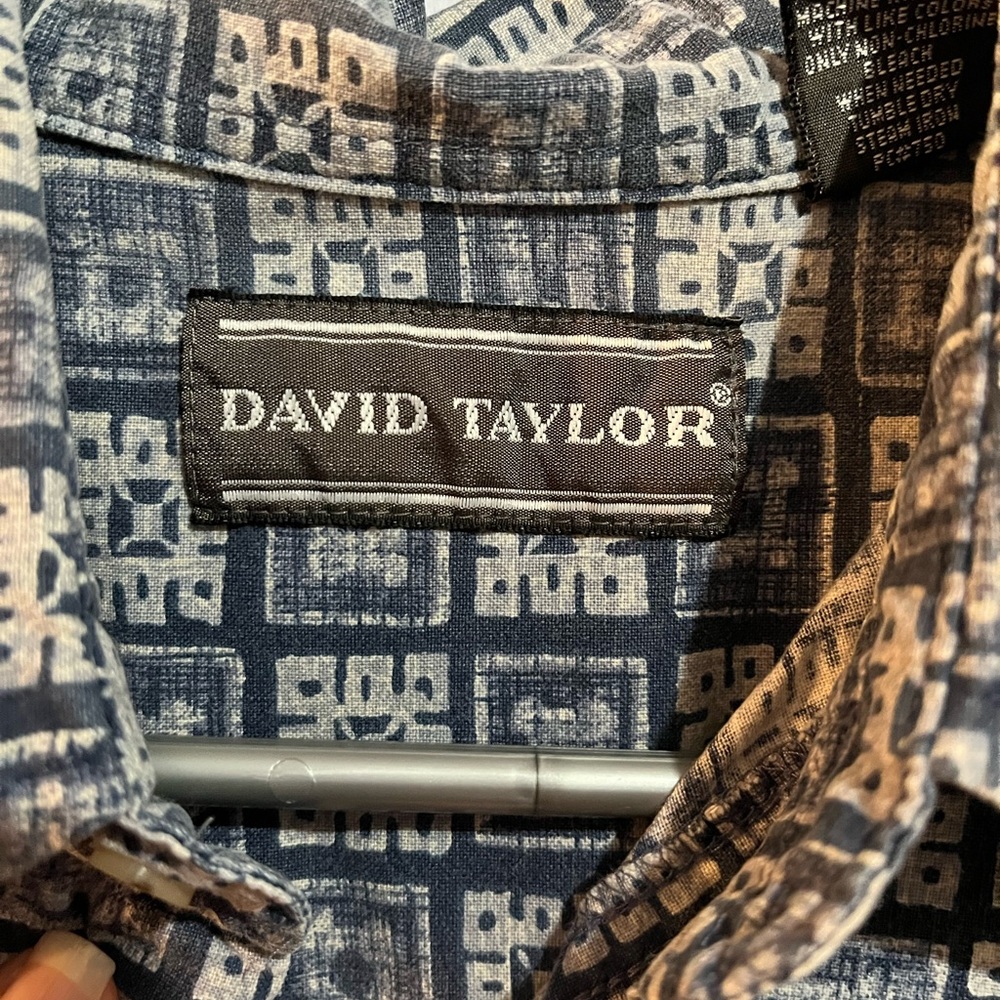 Short sleeve button up | size L